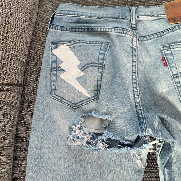 Vintage Levi’s with one of a kind design - Picture 4 of 6